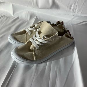 X Olivia Miller Size 9 Sneakers Textile Shoe Laces #K2